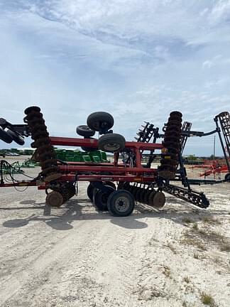 Image of Case IH 330 Turbo Till equipment image 1