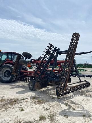 Image of Case IH 330 Turbo Till equipment image 2