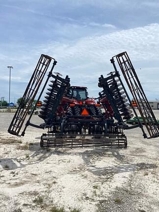 Image of Case IH 330 Turbo Till equipment image 1