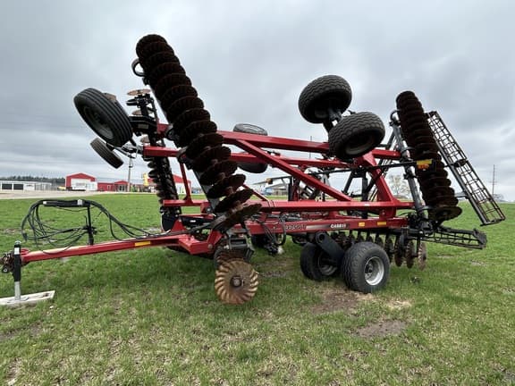 Image of Case IH 335VT equipment image 3