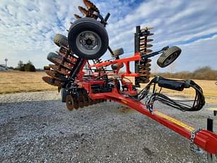 Main image Case IH 335VT 3