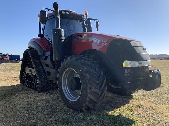 Image of Case IH Magnum 340 Rowtrac equipment image 1