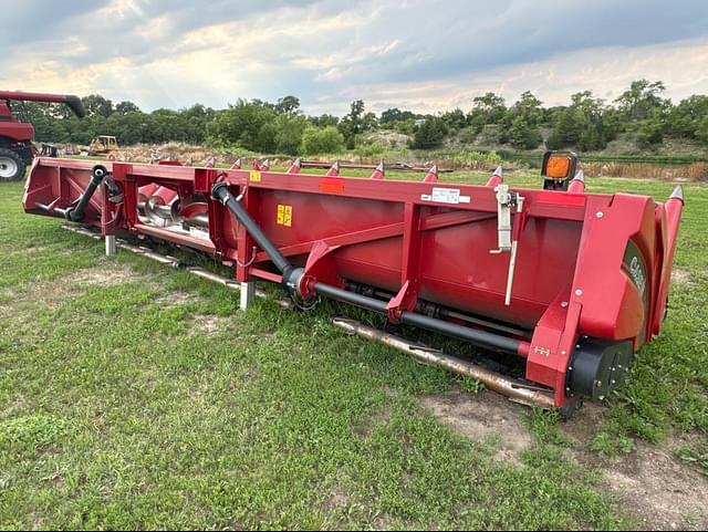 Image of Case IH 4412 equipment image 2