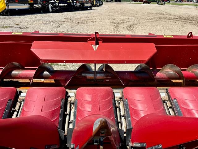 Image of Case IH 4412 equipment image 4