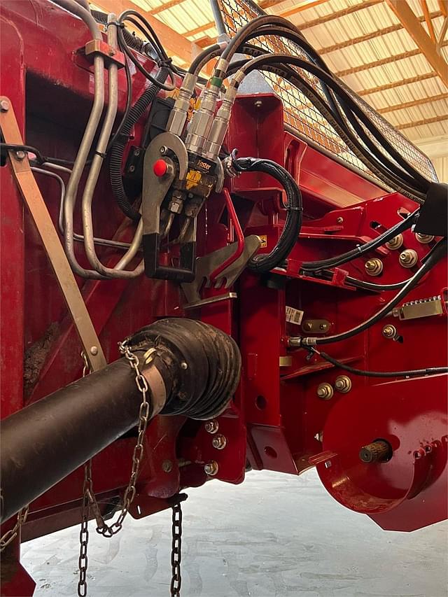 Image of Case IH 4412F equipment image 4