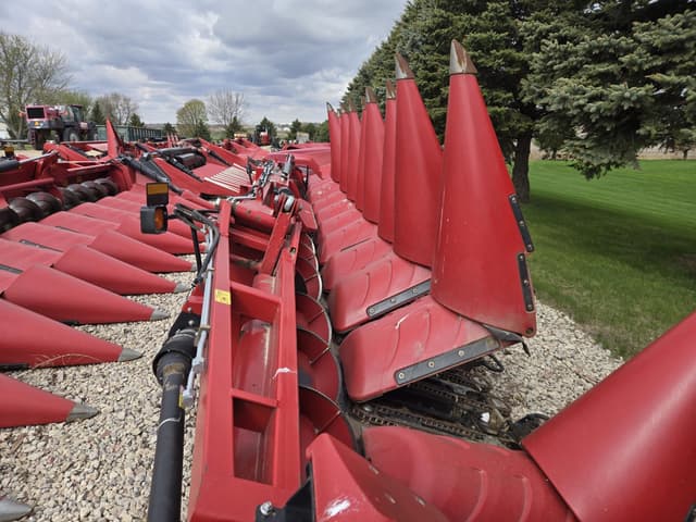 Image of Case IH 4412F equipment image 4