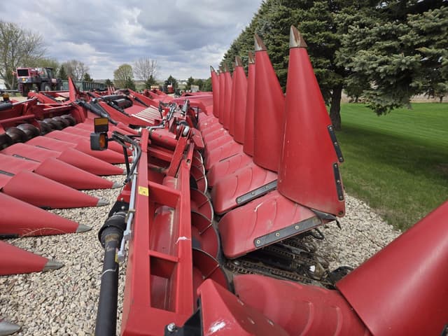 Image of Case IH 4412F equipment image 4