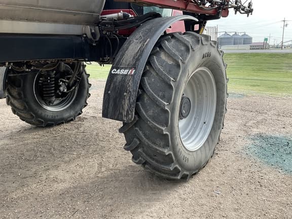 Image of Case IH Patriot 4440 equipment image 3