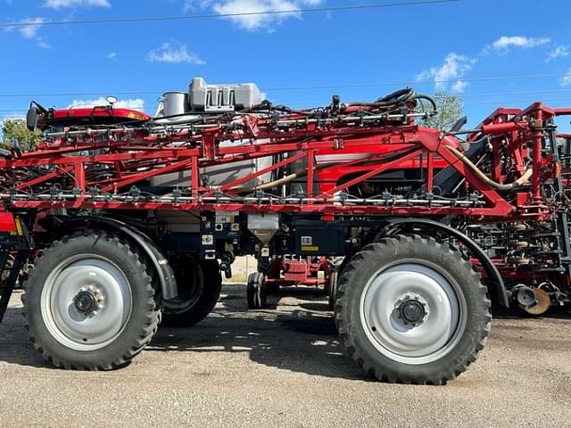 Image of Case IH Patriot 4440 equipment image 2