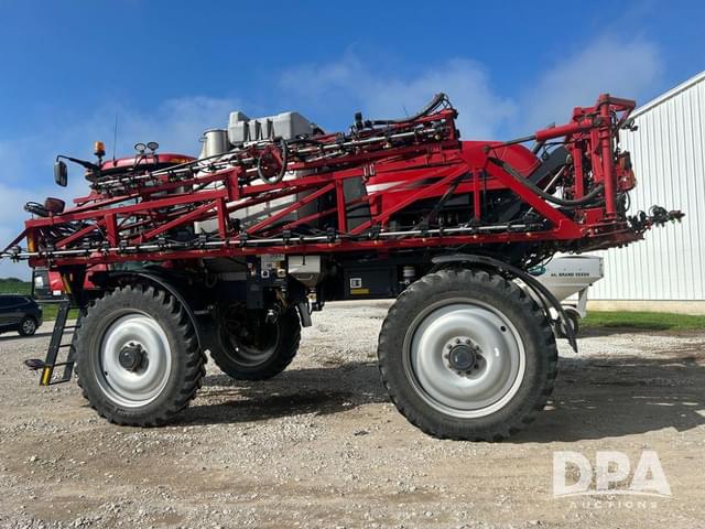 Image of Case IH Patriot 4440 equipment image 4