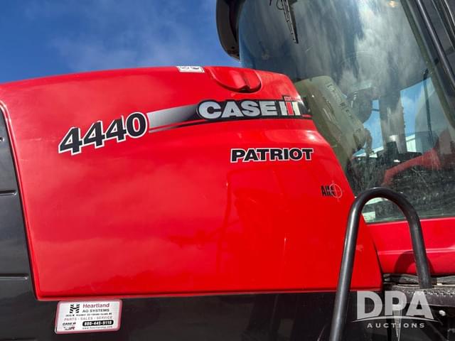 Image of Case IH Patriot 4440 equipment image 1