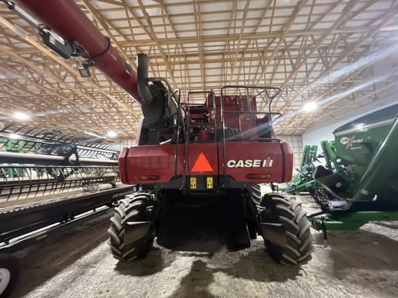 Image of Case IH 7150 equipment image 3
