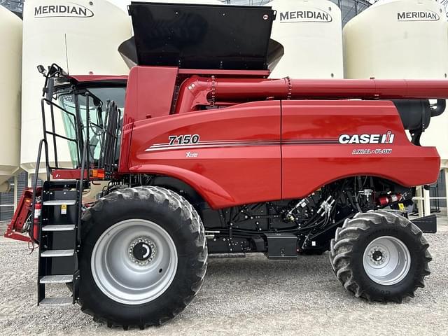 Image of Case IH 7150 equipment image 2
