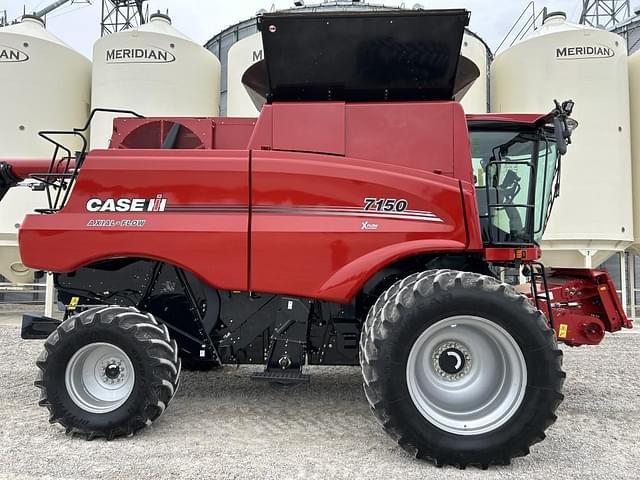 Image of Case IH 7150 equipment image 3