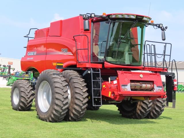 Image of Case IH 7150 equipment image 3
