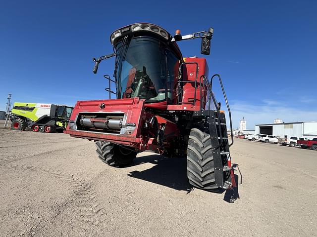 Image of Case IH 7250 equipment image 2