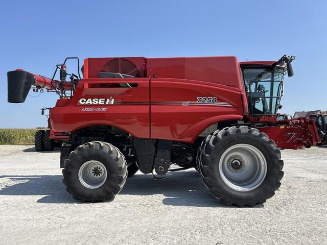 Image of Case IH 7250 equipment image 1