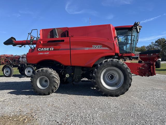 Image of Case IH 7250 equipment image 1