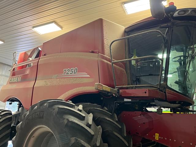 Image of Case IH 7250 equipment image 1