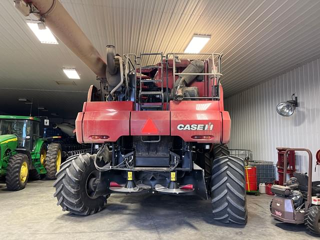 Image of Case IH 7250 equipment image 3