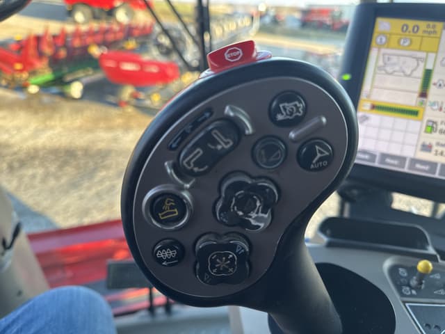 Image of Case IH 8250 equipment image 2