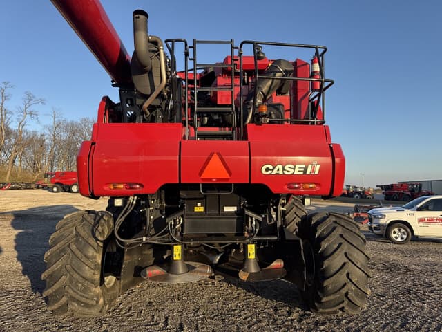 Image of Case IH 8250 equipment image 3