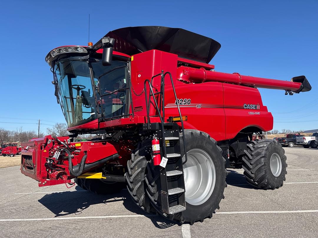 Image of Case IH 8250 Primary image