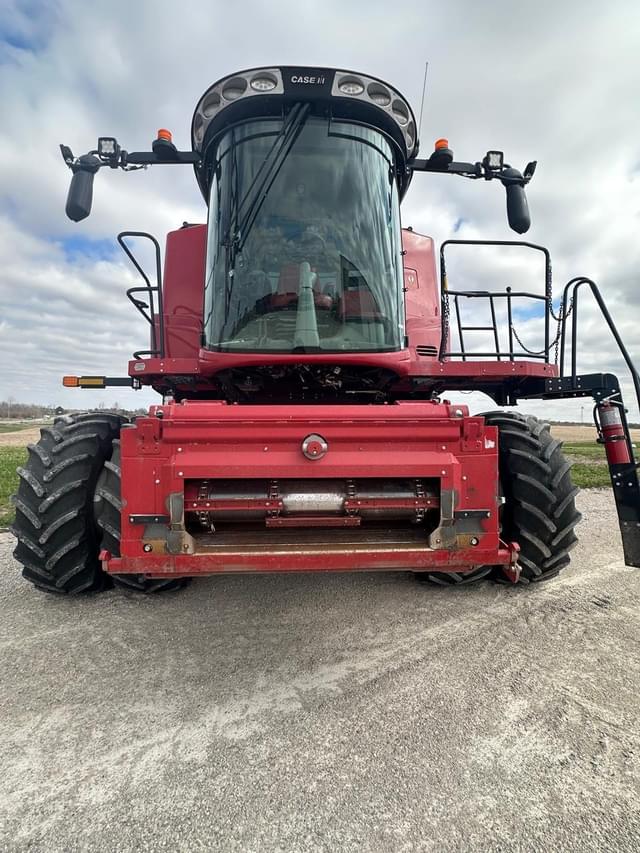 Image of Case IH 8250 equipment image 1