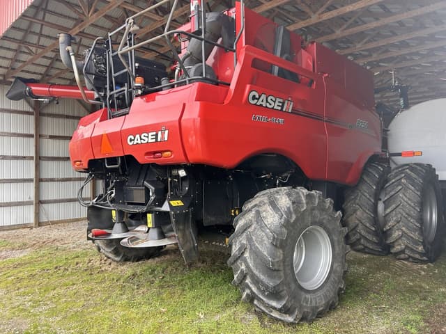 Image of Case IH 8250 equipment image 1