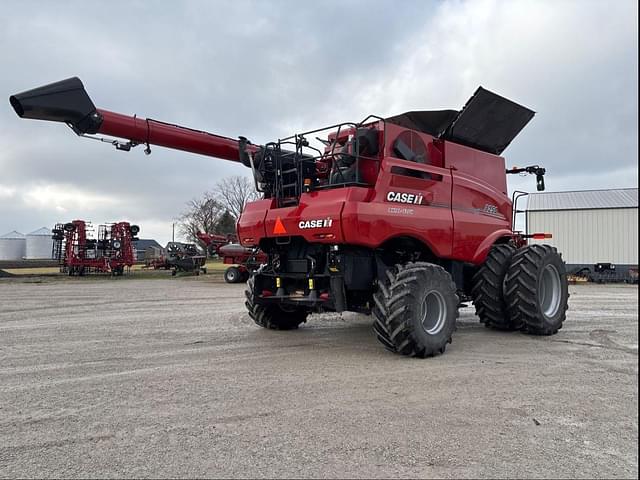 Image of Case IH 8250 equipment image 2