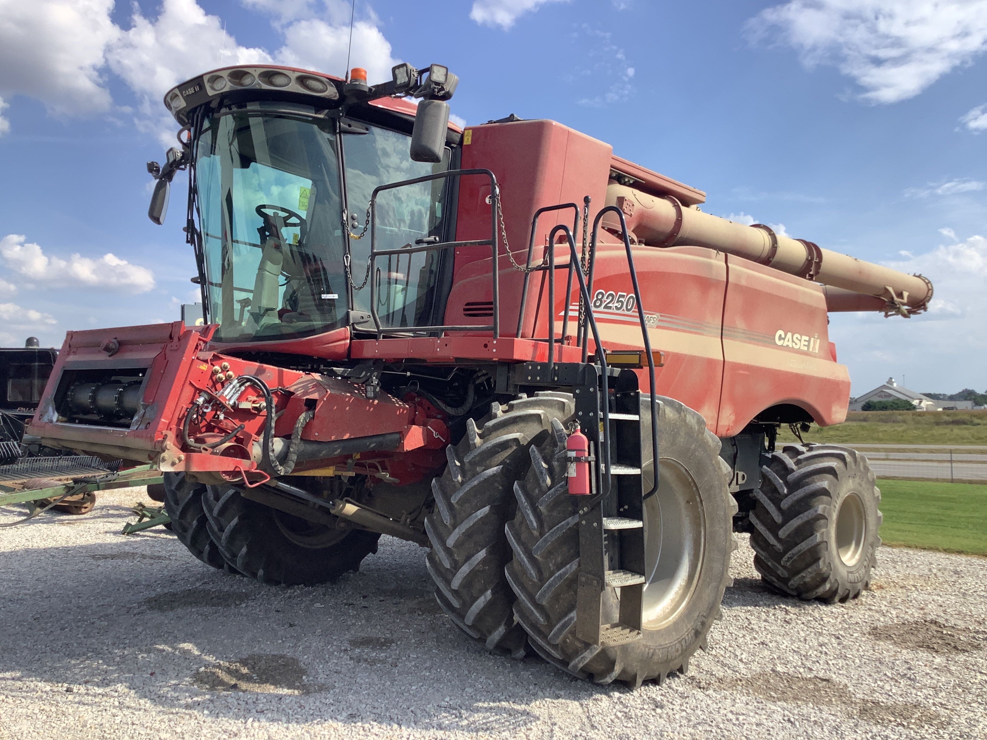 Main image Case IH 8250