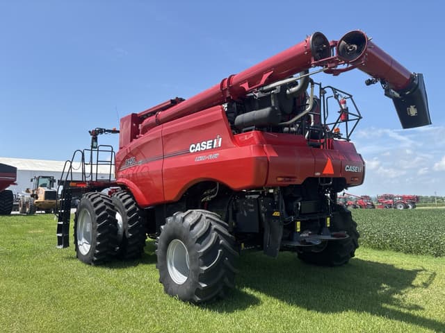Image of Case IH 8250 equipment image 4