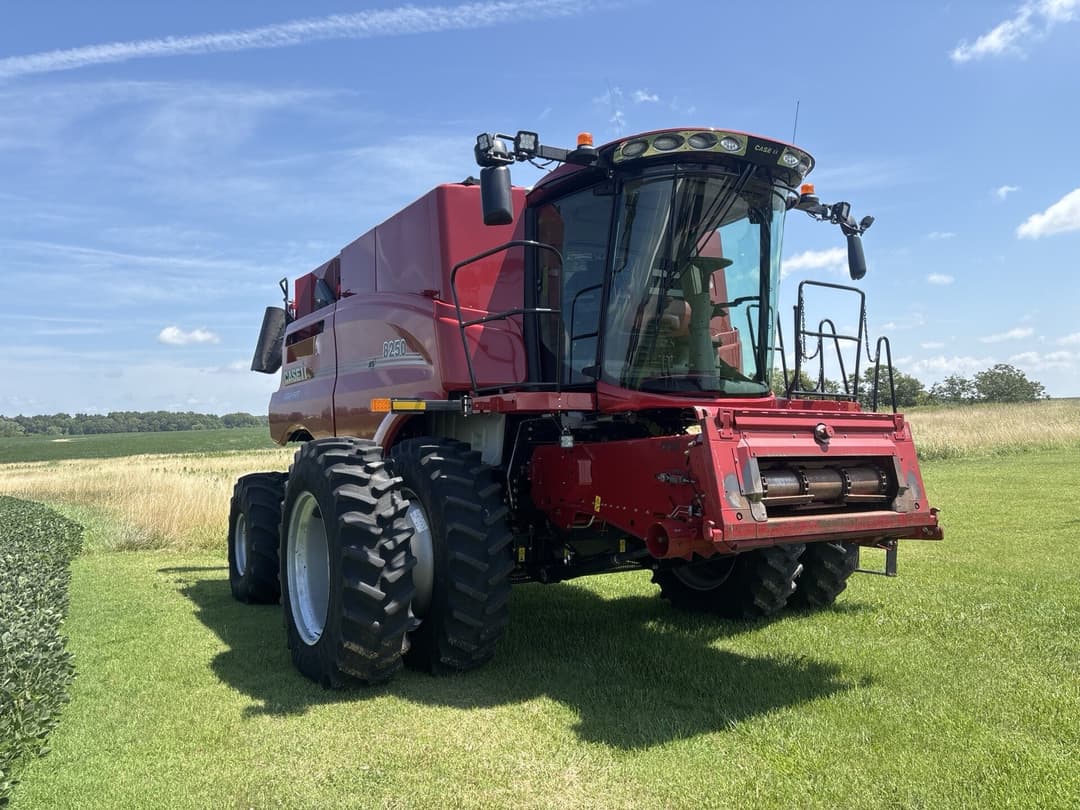 Image of Case IH 8250 Primary image