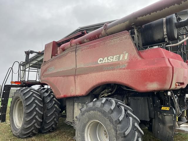 Image of Case IH 8250 equipment image 4