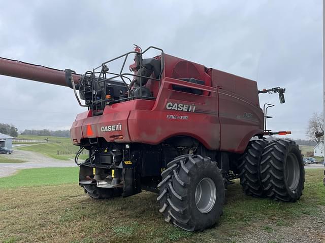 Image of Case IH 8250 equipment image 2