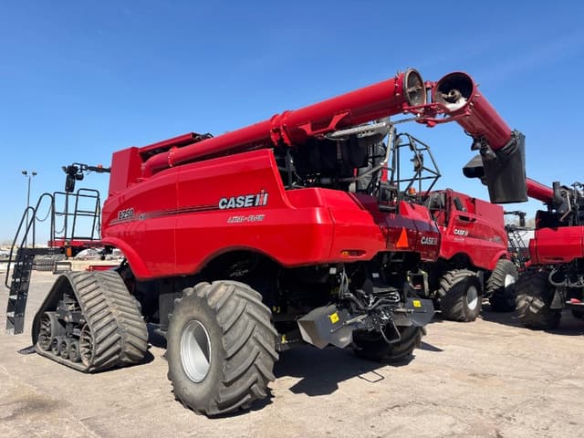 Image of Case IH 8250 equipment image 3