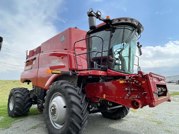 2020 Case IH 8250 Equipment Image0