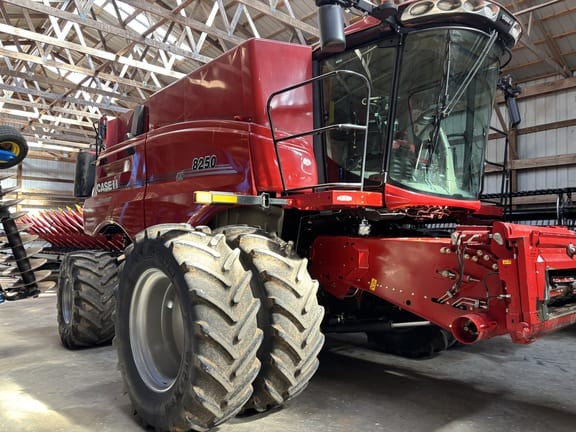 2020 Case IH 8250 Equipment Image0