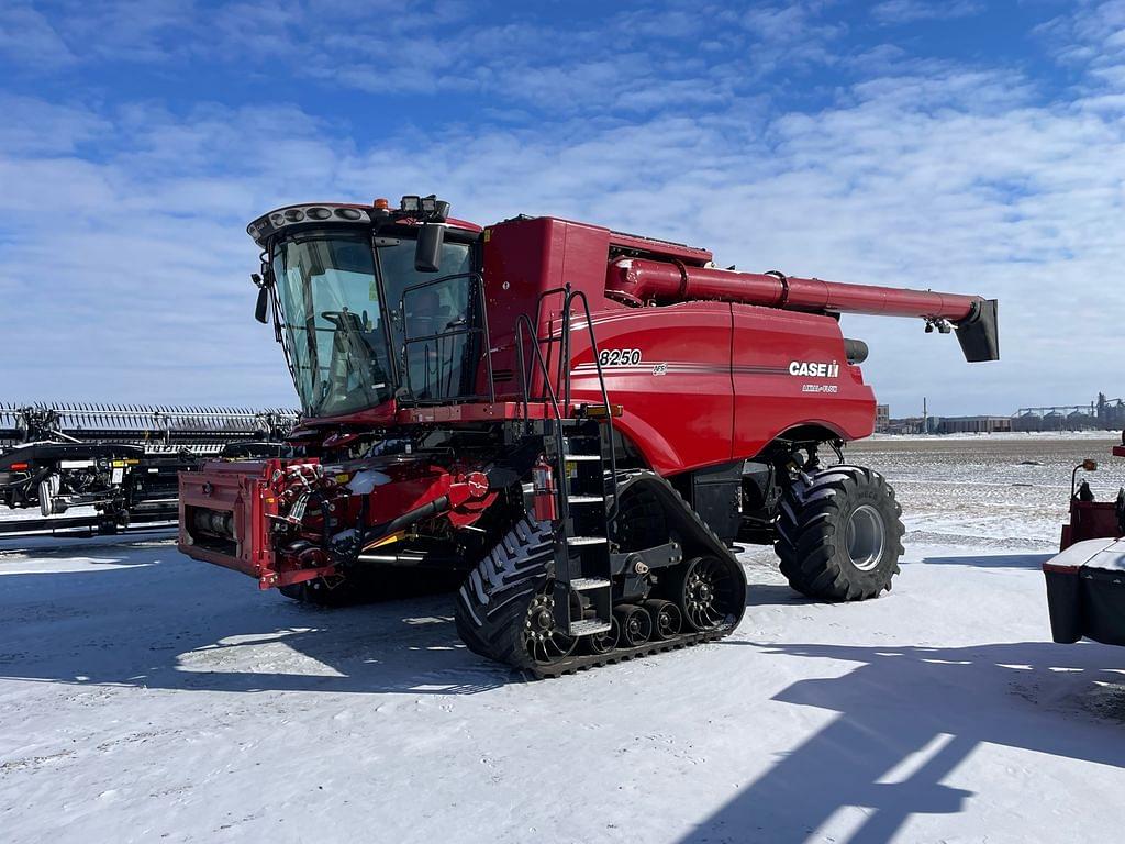 Image of Case IH 8250 Primary image