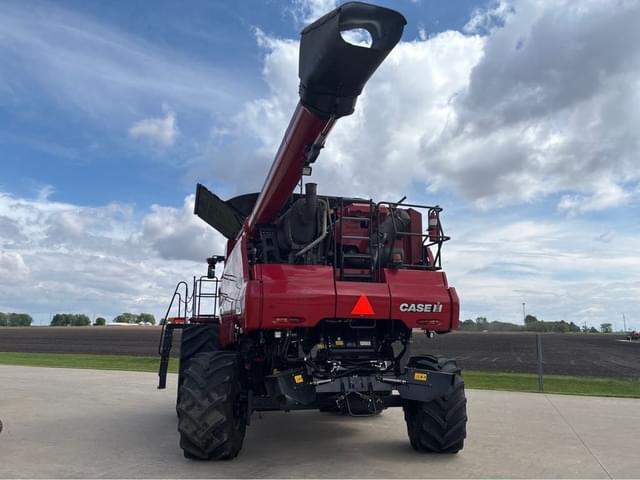 Image of Case IH 8250 equipment image 3