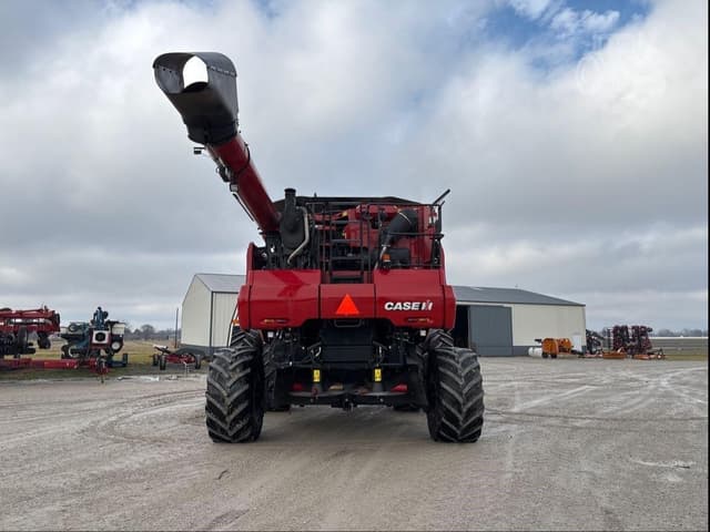 Image of Case IH 8250 equipment image 2