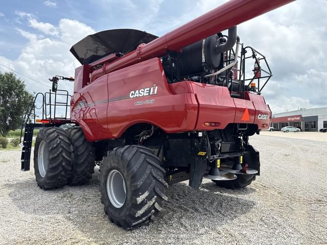 Image of Case IH 8250 equipment image 4