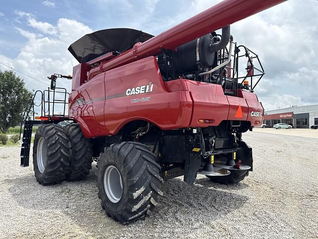 Image of Case IH 8250 equipment image 4