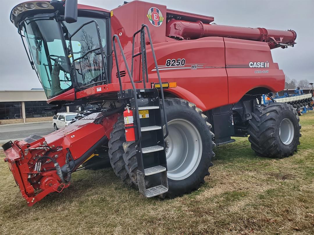 Image of Case IH 8250 Primary image