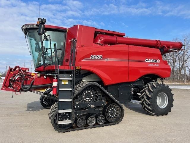 2020 Case IH 8250 Equipment Image0