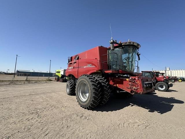 Image of Case IH 8250 equipment image 2