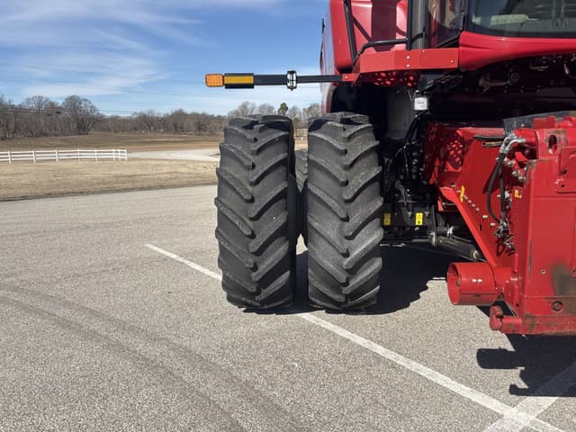 Image of Case IH 8250 equipment image 3