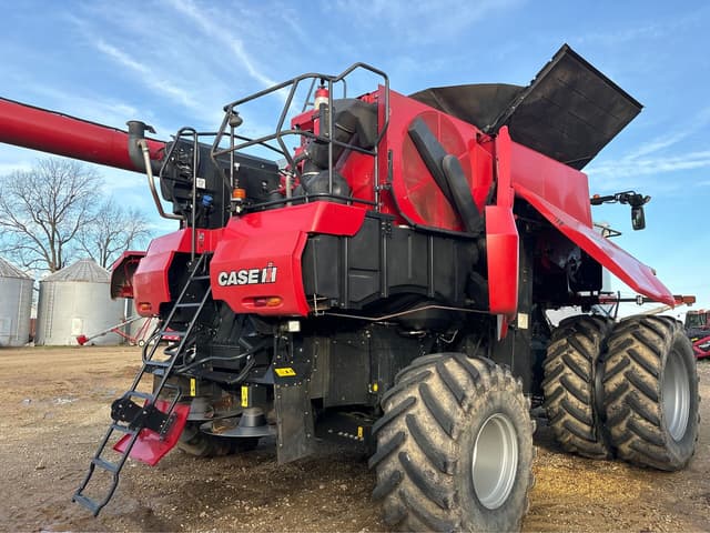 Image of Case IH 8250 equipment image 3