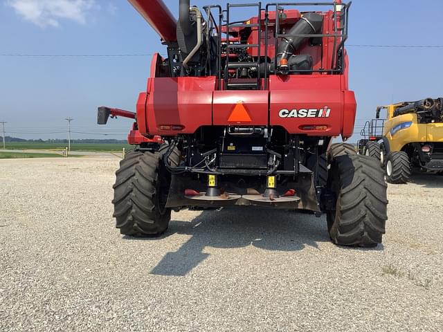 Image of Case IH 8250 equipment image 3