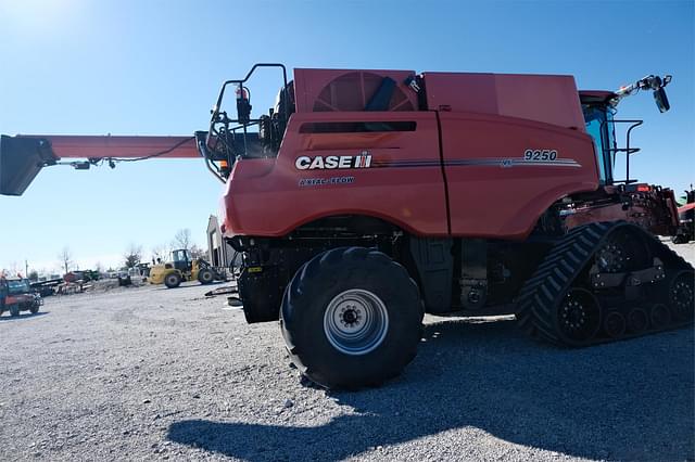 Image of Case IH 9250 equipment image 2